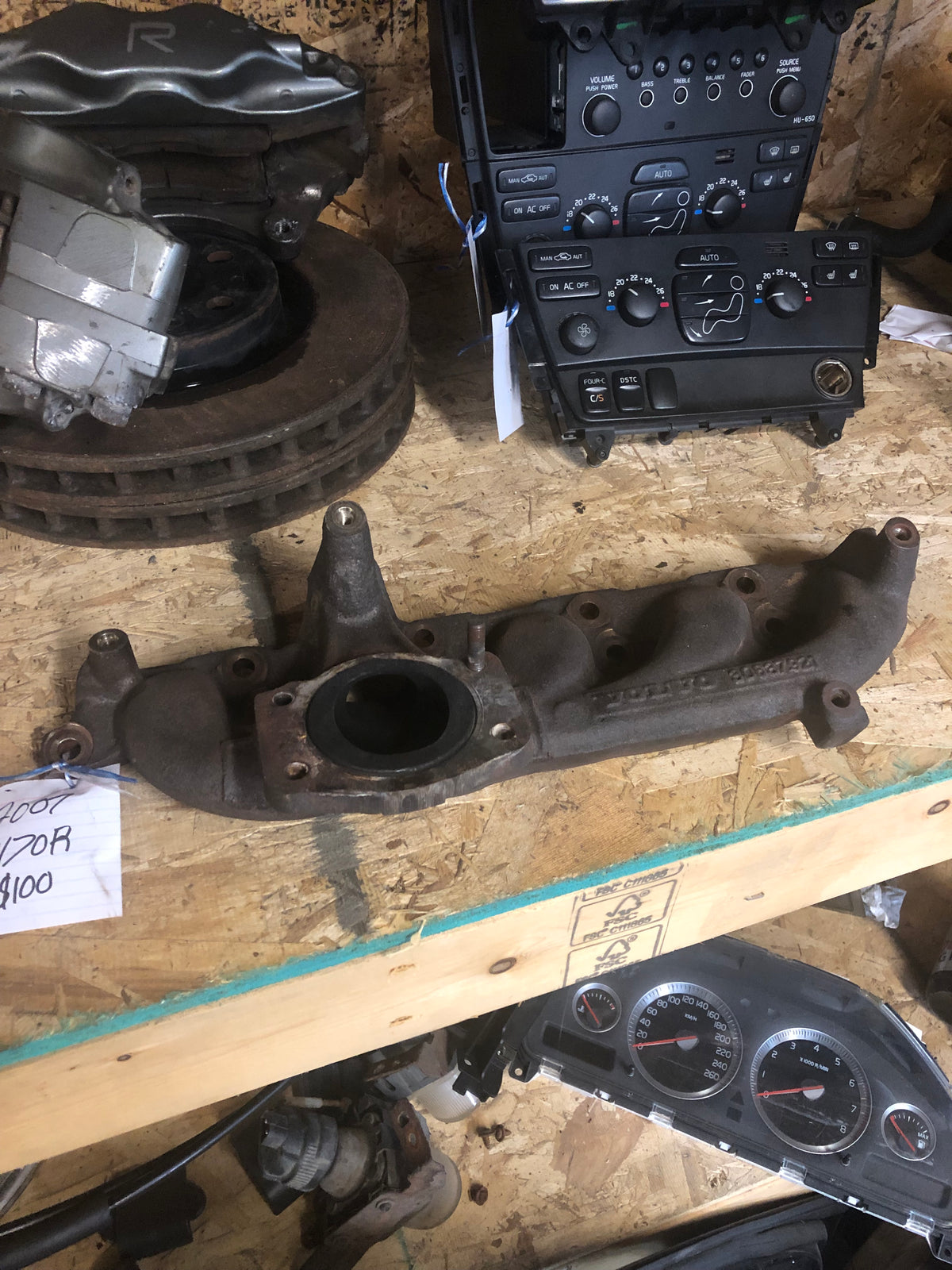 R Exhaust Manifold