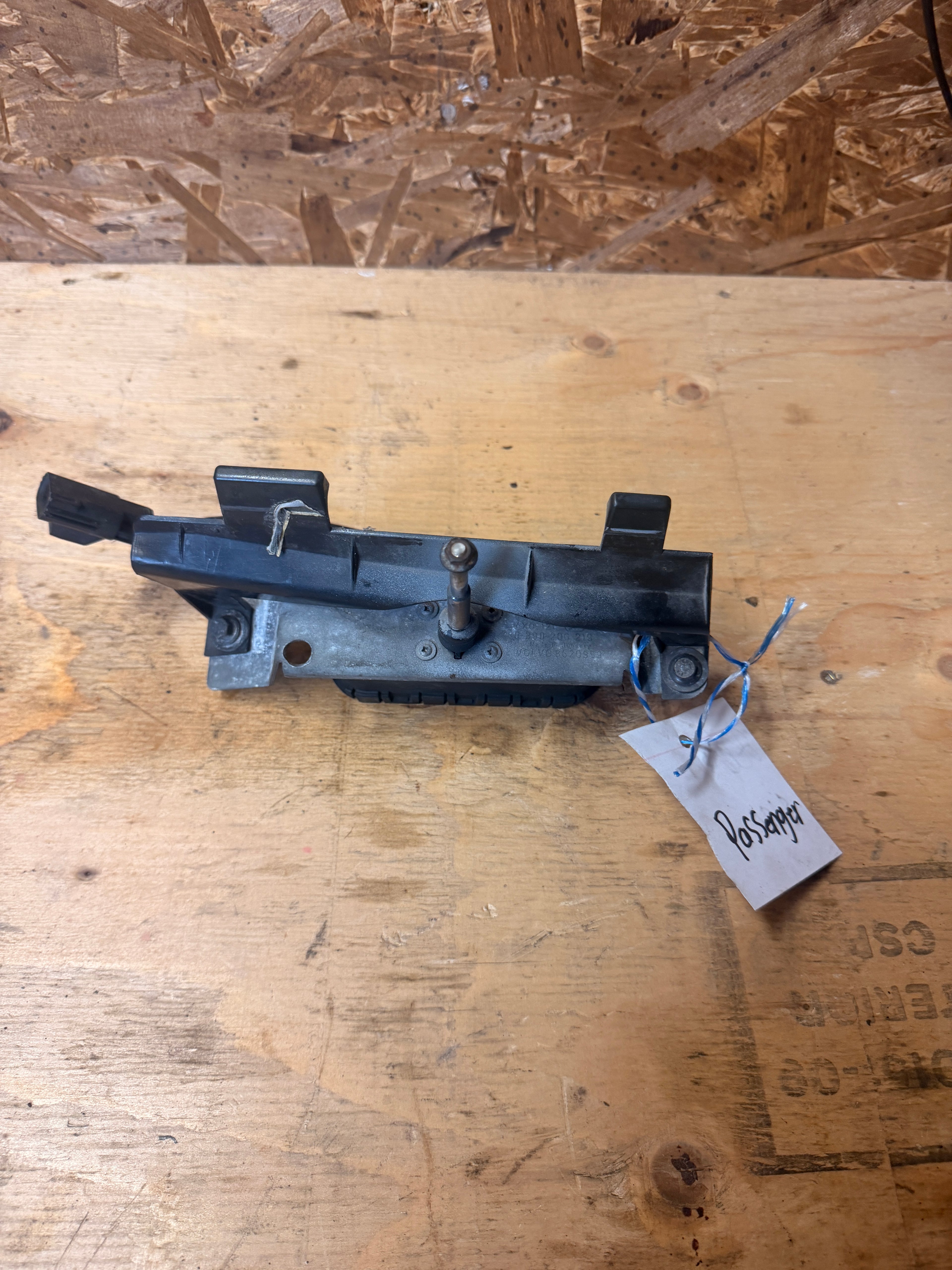 Passenger Headlight Wiper Motor