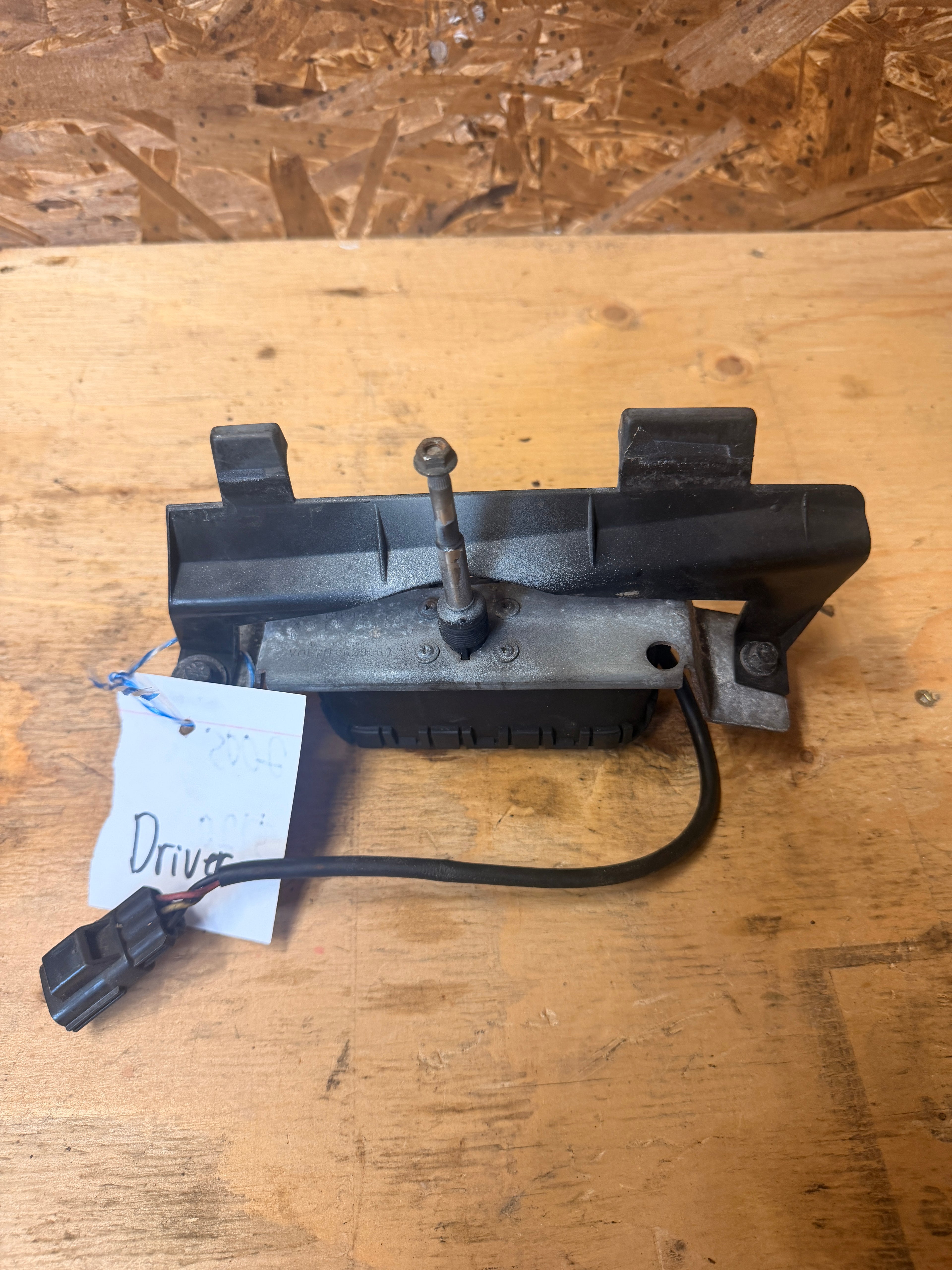 Driver Headlight Wiper Motor